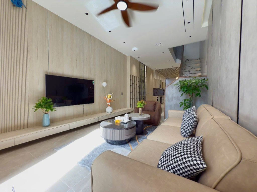 Bán nhà 3 tầng 126m² Đà Nẵng, giá 6 tỷ, dòng tiền 80 tr/tháng - Ảnh thu nhỏ 3