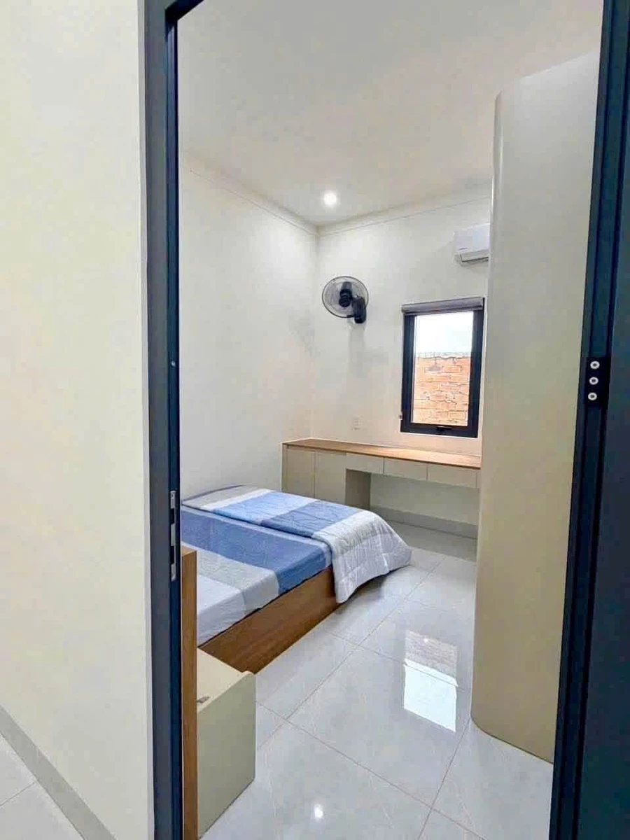 Bán nhà phố 5x22 full nội thất, 3 phòng ngủ, hẻm Nguyễn Trường Tộ gần Đại học Tây Nguyên - Ảnh thu nhỏ 5