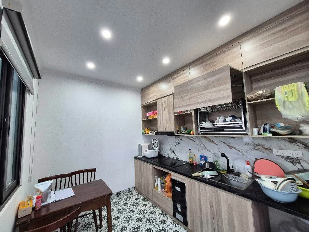 Nhà mới 35m, 5 phòng ngủ, thang máy, gần 7 tỷ tại Quang Trung - Ảnh thu nhỏ 2