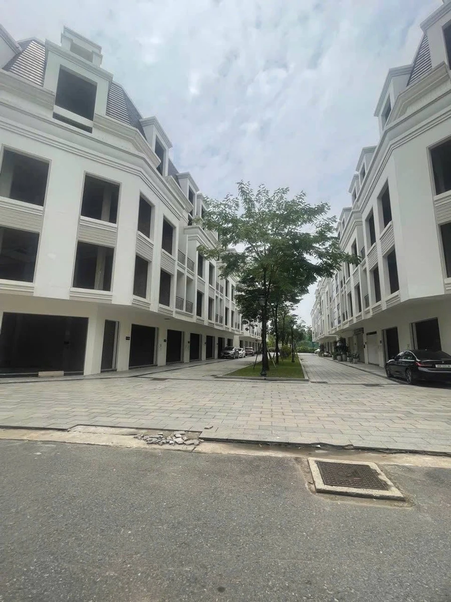 Biệt thự liền kề Hinode Royal Park 90m² 5 tầng Hoài Đức bán 14 tỷ - Ảnh 1