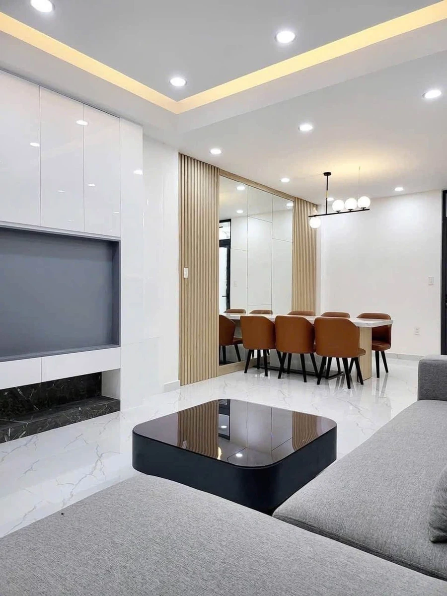 Bán nhà 3 tầng 100m2, 4PN 3WC, đường Tô Ký Quận 12, giá 6 tỷ - Ảnh thu nhỏ 3
