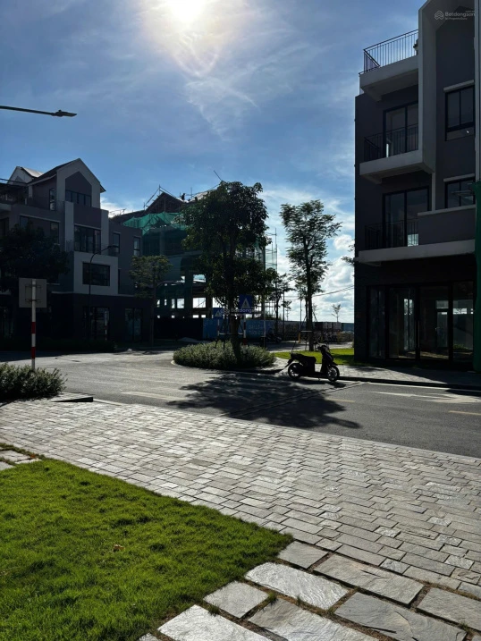 Chính chủ bán nhà phố CA5-21 Eco Central Park Vinh - Ảnh 1