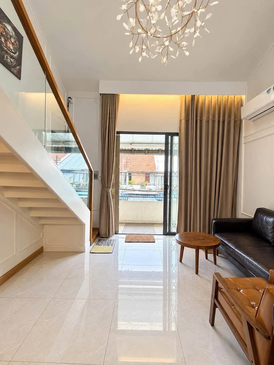 Bán nhà 2PN 80m² Cư xá Vĩnh Hội Quận 4, giá 3,499 tỷ - Ảnh thu nhỏ 2