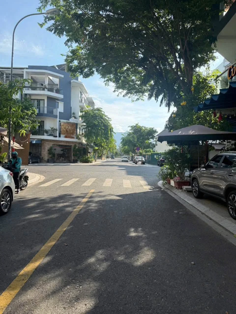 Bán nhà 3 tầng 90m2 full nội thất Nha Trang 11 tỷ - Ảnh 1
