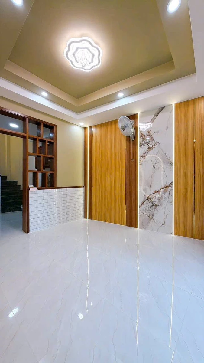 Bán nhà mới Quận 4, 66m², 2 PN, 3 WC, 3 tỷ 650 - Ảnh thu nhỏ 4