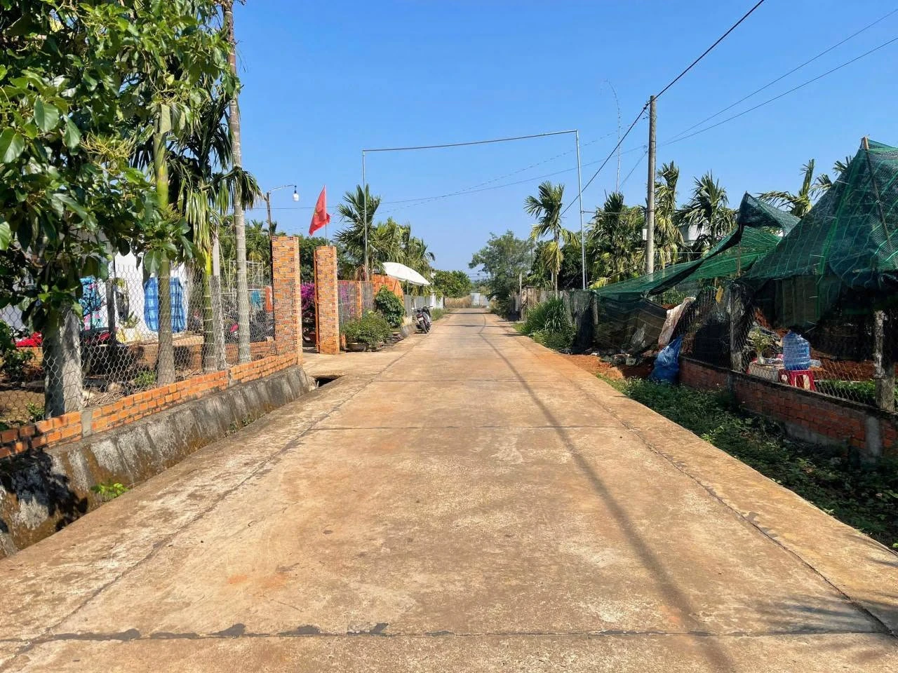 Bán đất 6x52m có 80m2 thổ cư, mặt tiền đường nhựa tại Phường Ea Kao, Buôn Ma Thuột - Ảnh 1