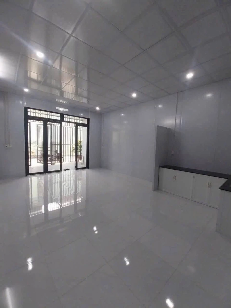 Bán nhà 2 phòng ngủ Trảng Dài, Bình Chánh, 85m2, 690 triệu - Ảnh thu nhỏ 5