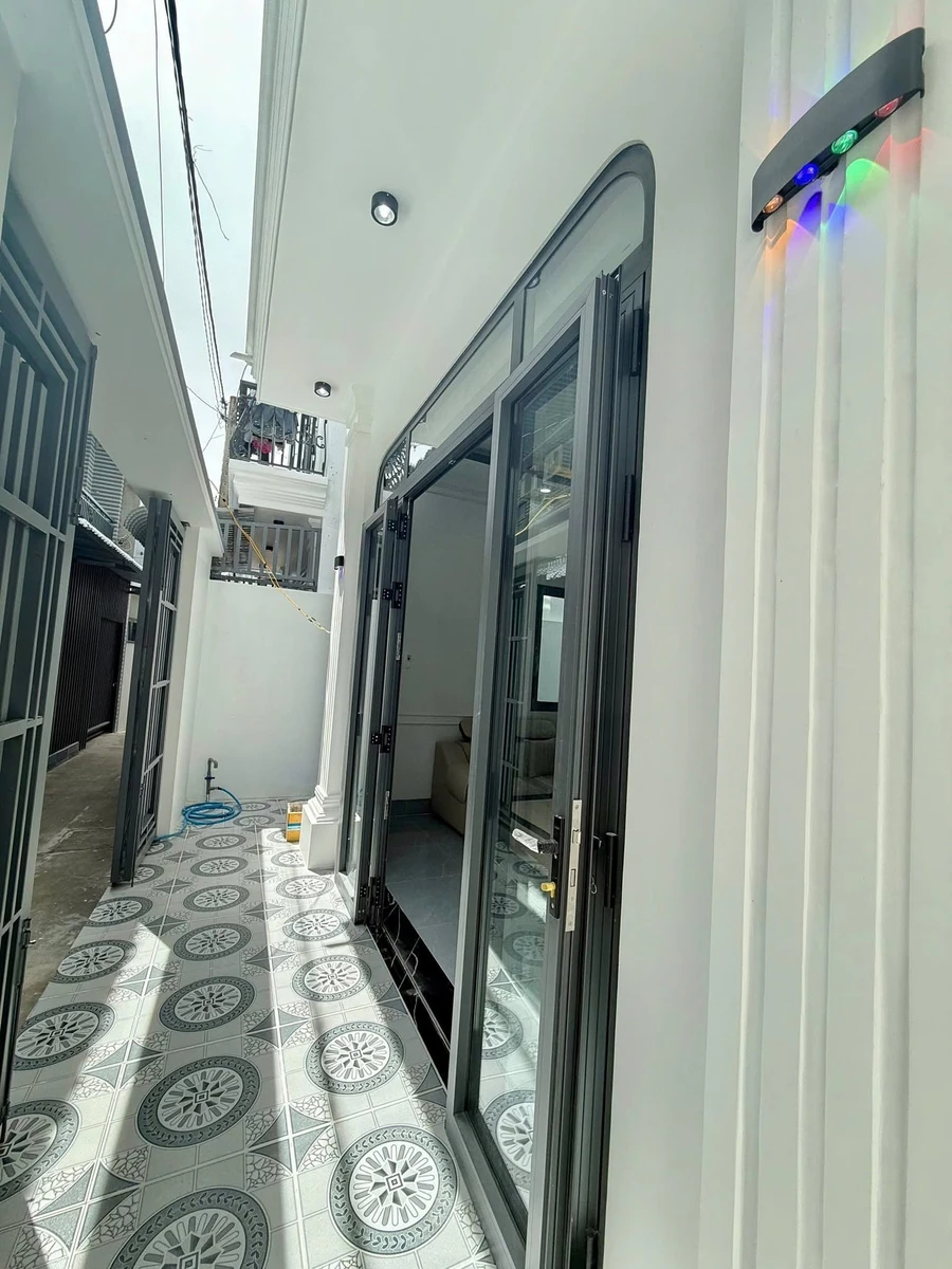 Bán nhà trệt lầu Rạch Giá, 79.7m², 3 phòng, 1 tỷ 890 triệu - Ảnh thu nhỏ 4