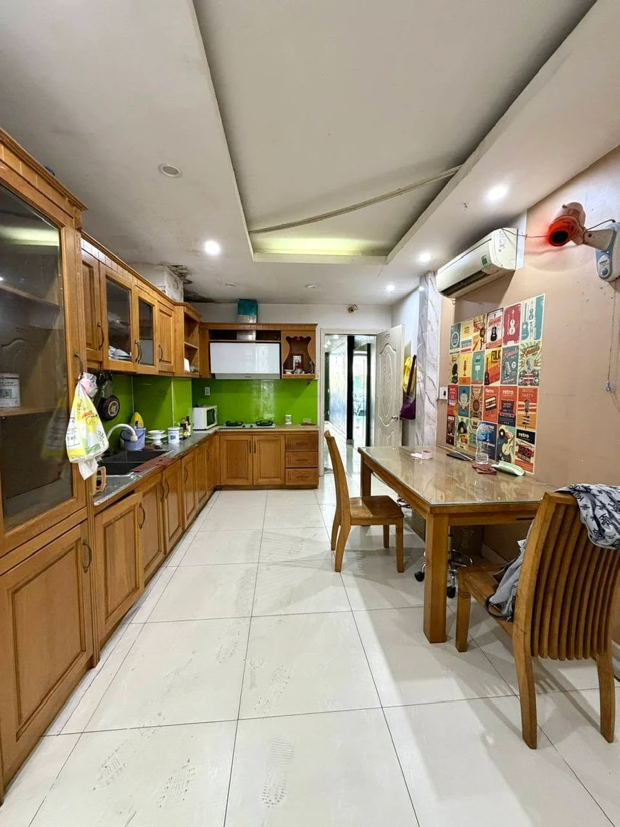Bán nhà mặt tiền 3 Tháng 2, 50m2, 6 phòng ngủ, 14.5 tỷ - Ảnh thu nhỏ 2