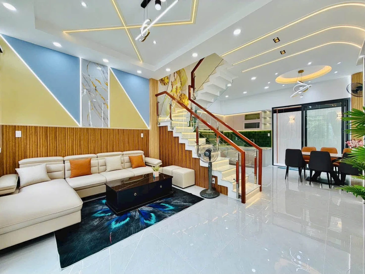 Nhà phố 5m x 11m, 4PN 5WC gần CV Làng Hoa Gò Vấp - Ảnh thu nhỏ 4