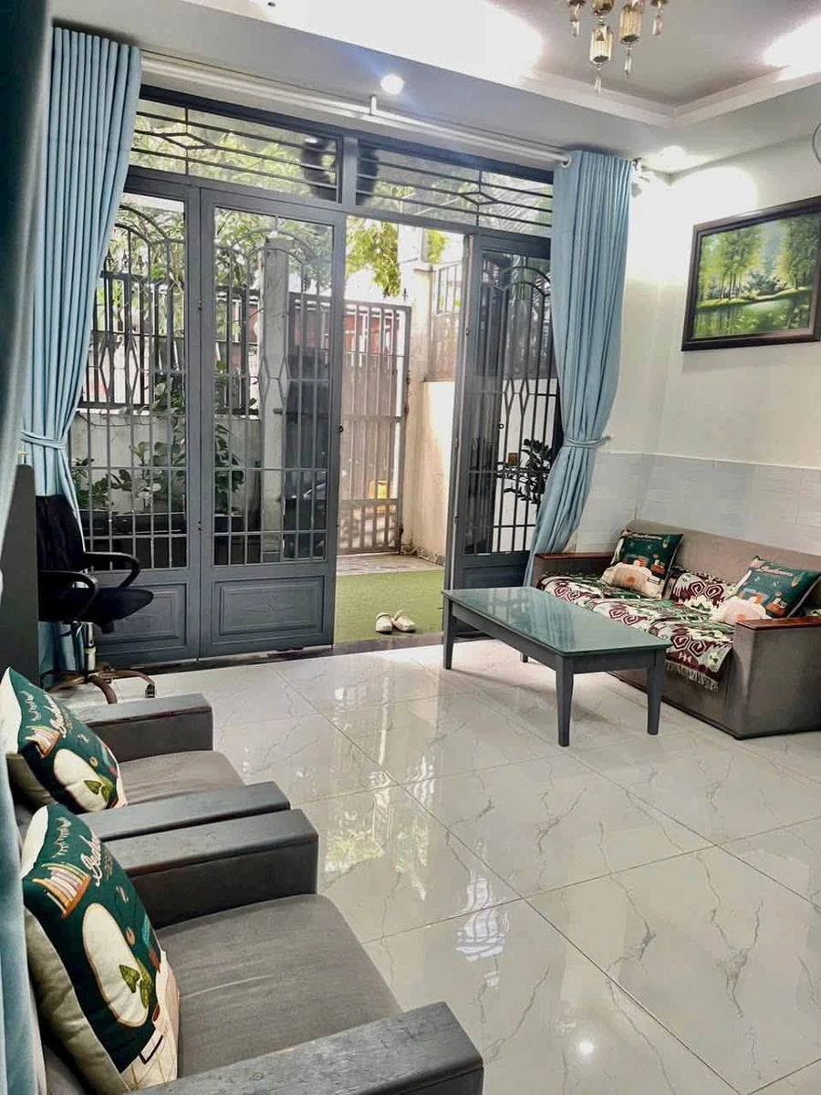 Cho thuê nhà hẻm xe hơi 2PN nội thất đầy đủ Huỳnh Tấn Phát - Ảnh thu nhỏ 2