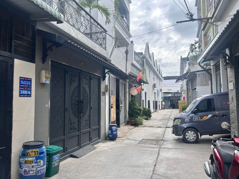 Bán nhà hẻm ô tô 2 tầng 4x15m gần Nguyễn Thị Tú, Bình Tân, giá nhỉnh 4 tỷ