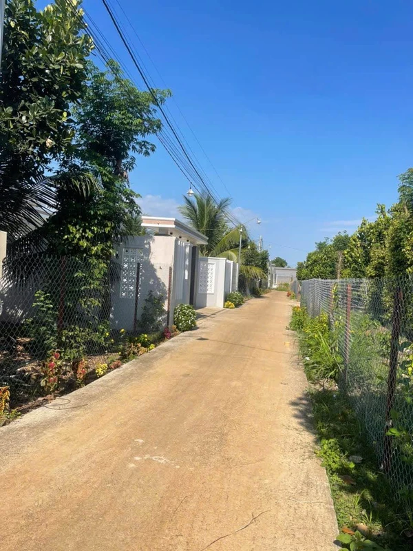 Bán đất 500 m² gần trung tâm Long Khánh 890 triệu