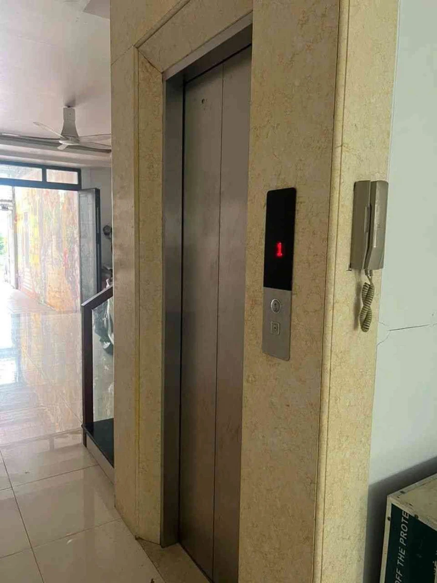 Bán nhà 4 tầng mặt đường Hoàng Minh Thảo 65.5m2, dòng tiền 25tr/tháng - Ảnh thu nhỏ 4