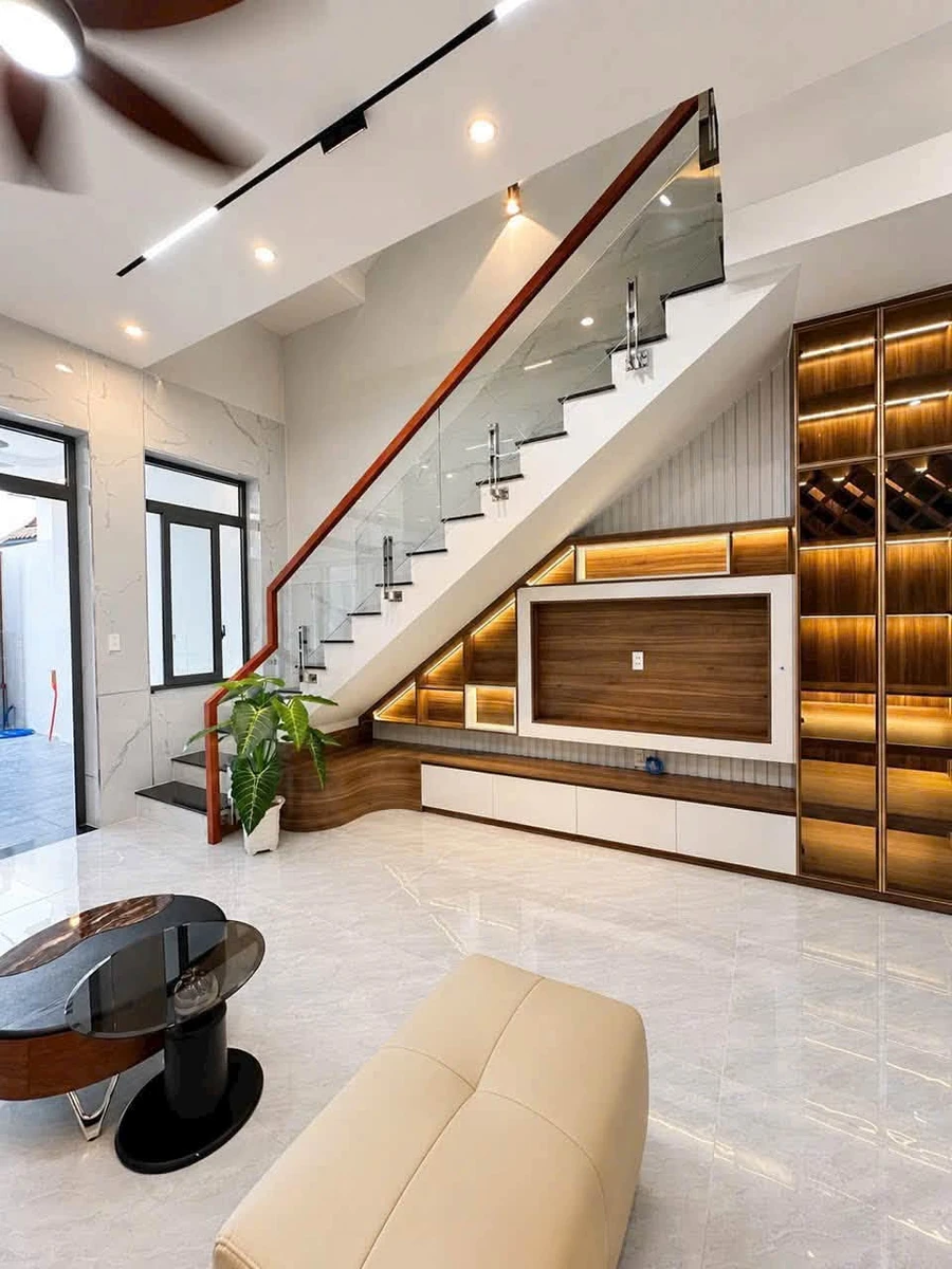 Bán nhà 1 trệt 2 lầu 4,5x18m, 3 phòng ngủ, tặng full nội thất, Tân Phong, Biên Hòa - Ảnh thu nhỏ 4