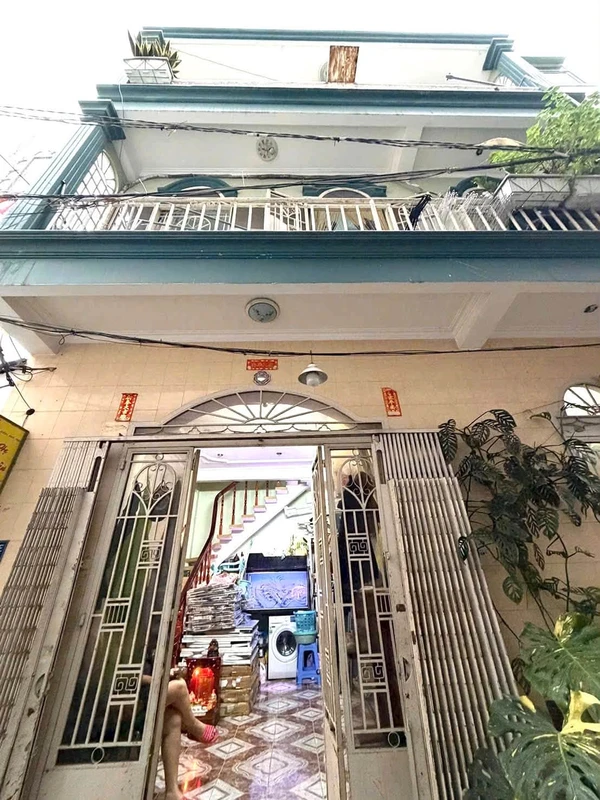 Cho thuê nhà nguyên căn 36m² 2PN 2WC Phú Nhuận 12 triệu/tháng