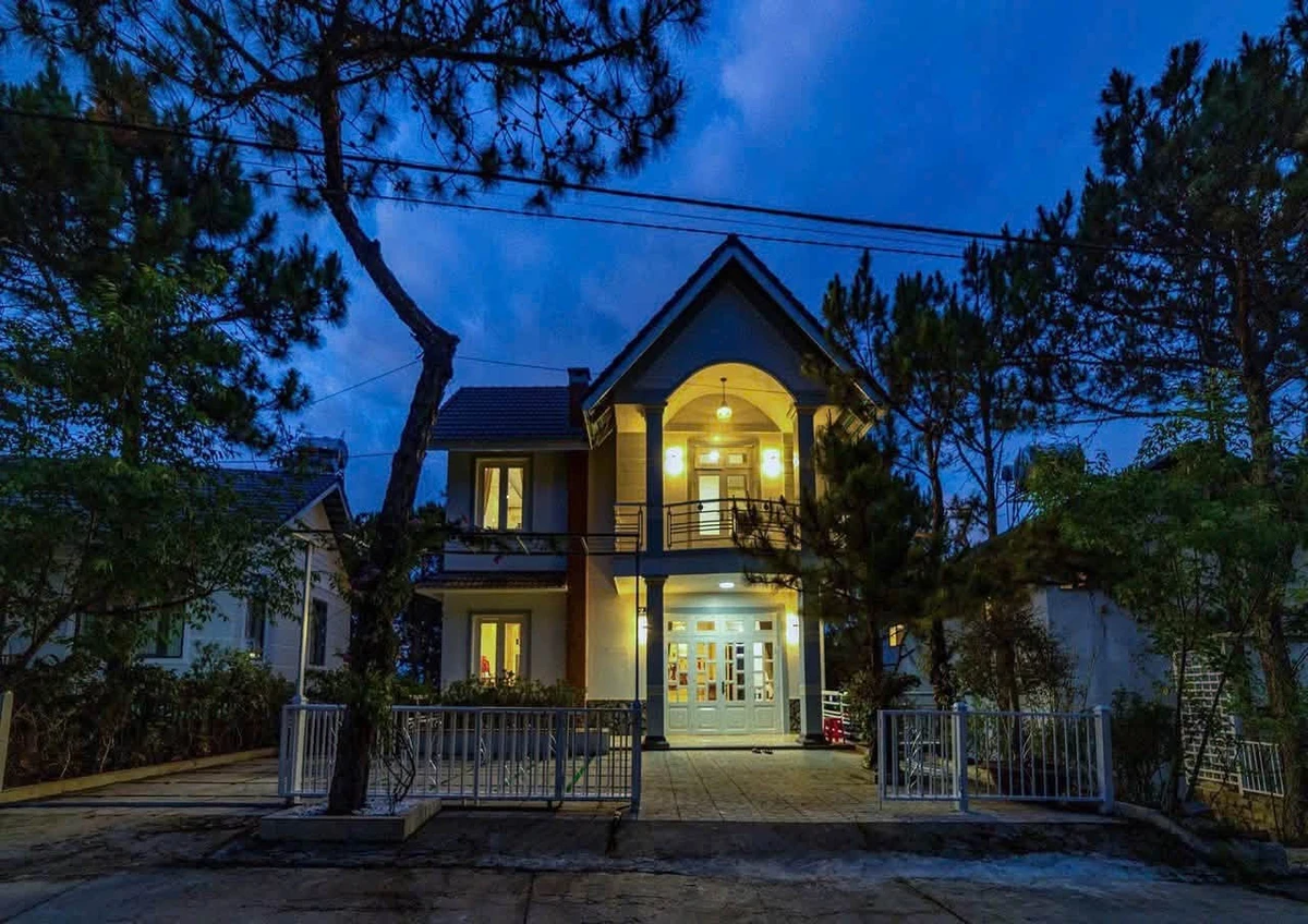 Cho thuê villa sân vườn 1.000m² tại Nam Hồ Đà Lạt, 20 triệu/tháng - Ảnh thu nhỏ 2