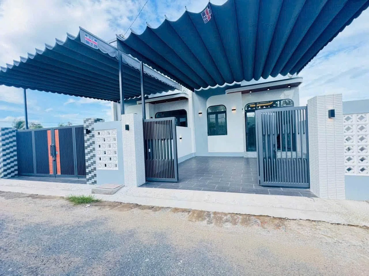 Bán nhà mới 2PN 108m² Phường Gò Công 1 tỷ 290 triệu - Ảnh thu nhỏ 3