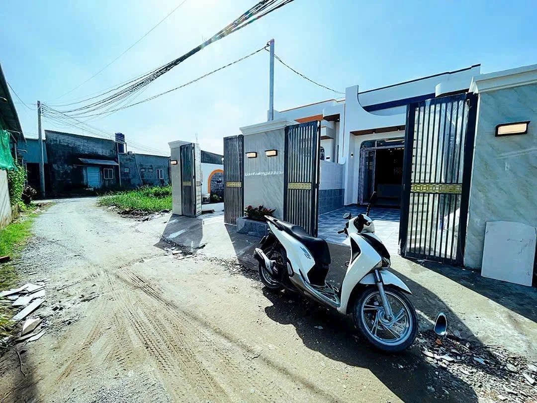 Bán nhà cấp 4, 3 PN, 134 m², Nhà Bè, giá 1 tỷ 790 triệu - Ảnh 1
