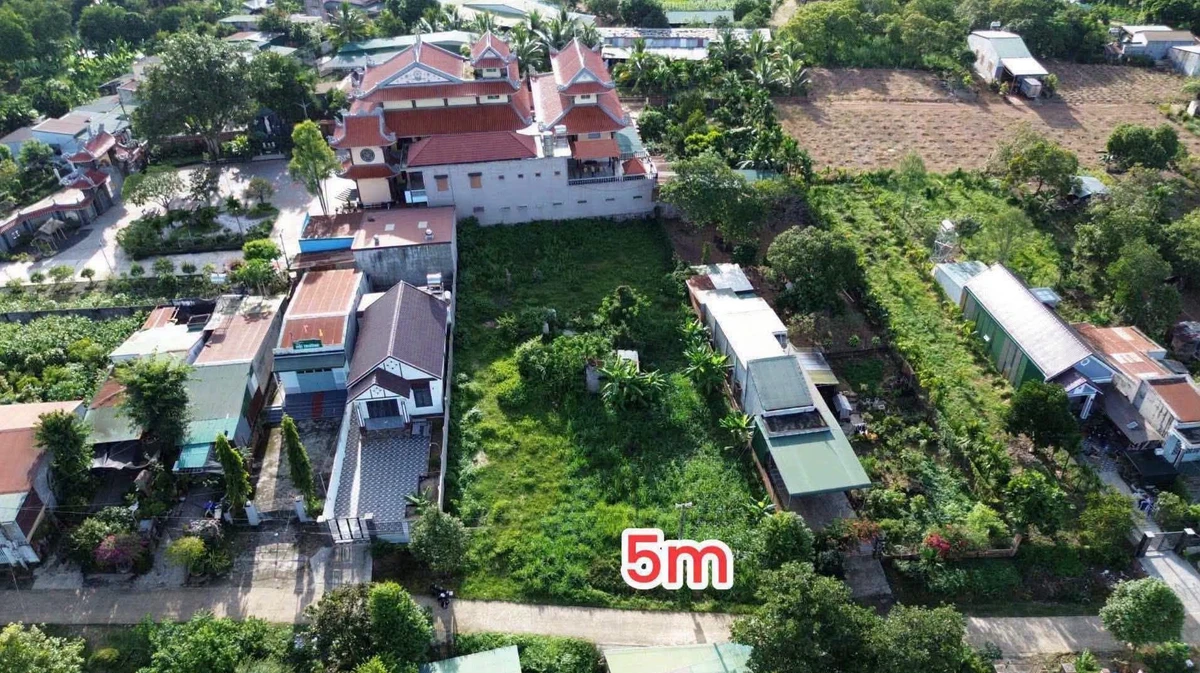 Bán đất 175m² chỉ 5 tỷ tại Hóc Môn - Ảnh 1