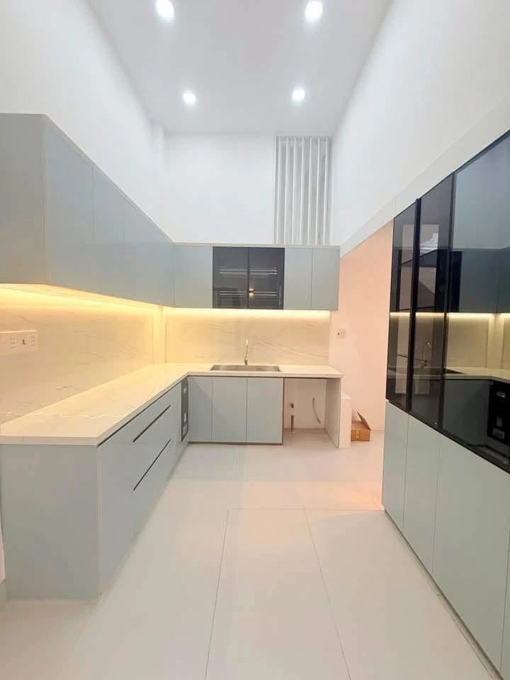 Bán nhà 5 phòng ngủ 160m2 Tôn Đản Quận 4 giá 6 tỷ 499 triệu - Ảnh thu nhỏ 3