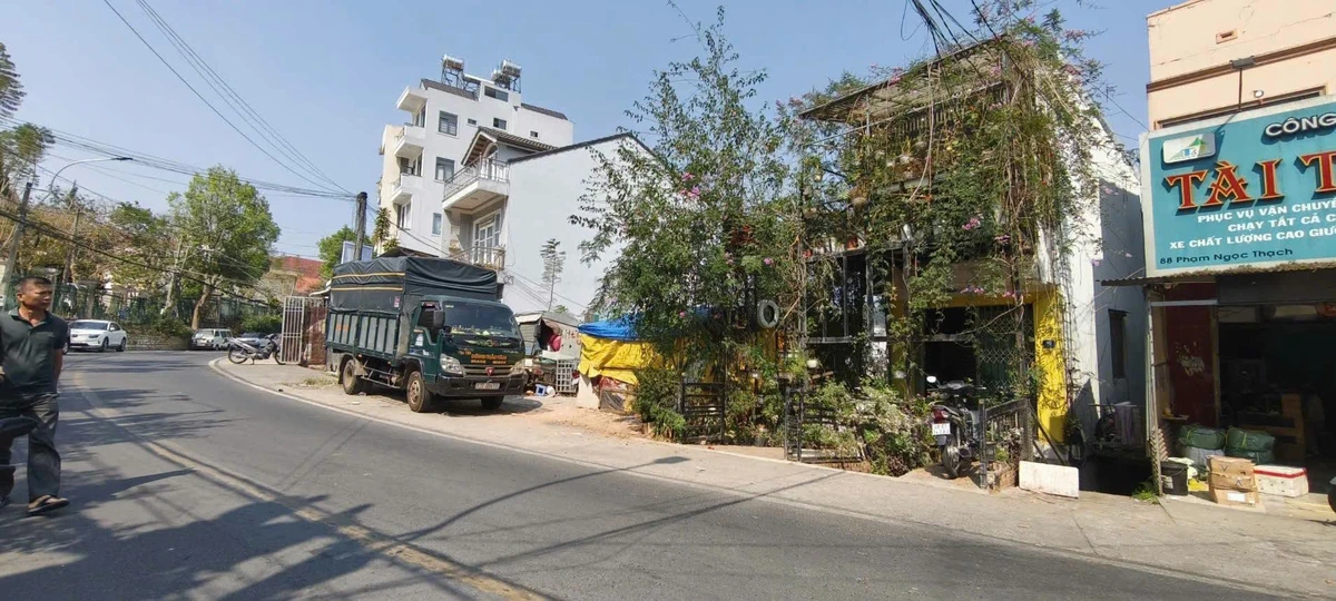 Bán lô đất mặt tiền Phạm Ngọc Thạch Đà Lạt 152m² 12,7 tỷ - Ảnh thu nhỏ 3