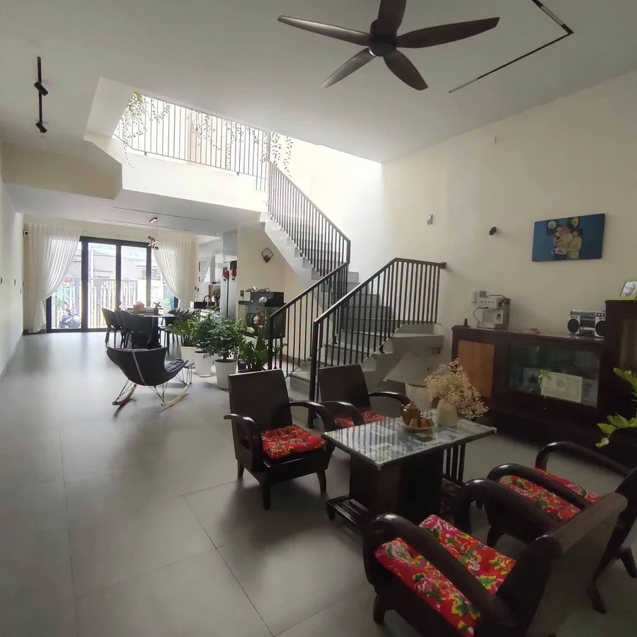 Nhà 2 tầng 126m² đất, 3 phòng ngủ, giá 3 tỷ ở Hòa Tiến - Ảnh thu nhỏ 4