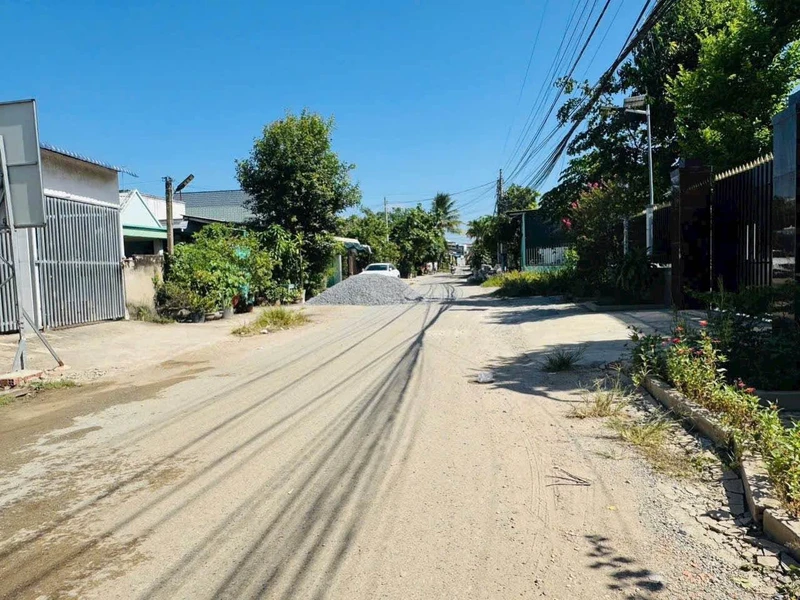 Bán đất thổ cư 10x40 (400m2) đường Nguyễn Văn Dương, Thị Trấn Đức Hòa, Long An giá 5,2 tỷ