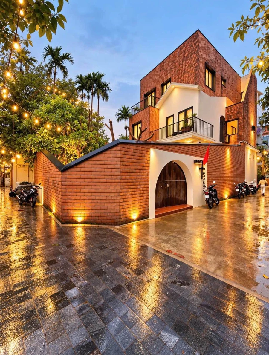Bán homestay hồ bơi Phố Tây Huế 225m² 19 tỷ - Ảnh 1