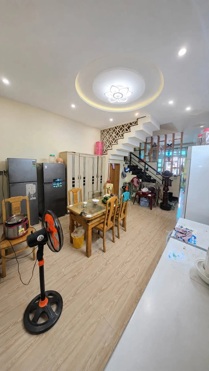 Bán nhà 3 tầng 90m² hẻm ô tô Hiệp Bình, Thủ Đức, đối diện Vạn Phúc City, giá nhỉnh 6 tỷ - Ảnh thu nhỏ 3