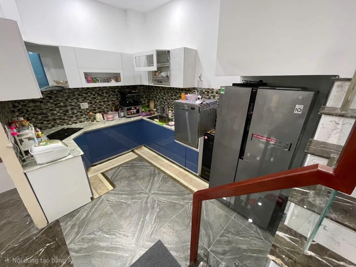 Bán nhà Đà Lạt 240m² 4 phòng ngủ 10,9 tỷ - Ảnh thu nhỏ 4