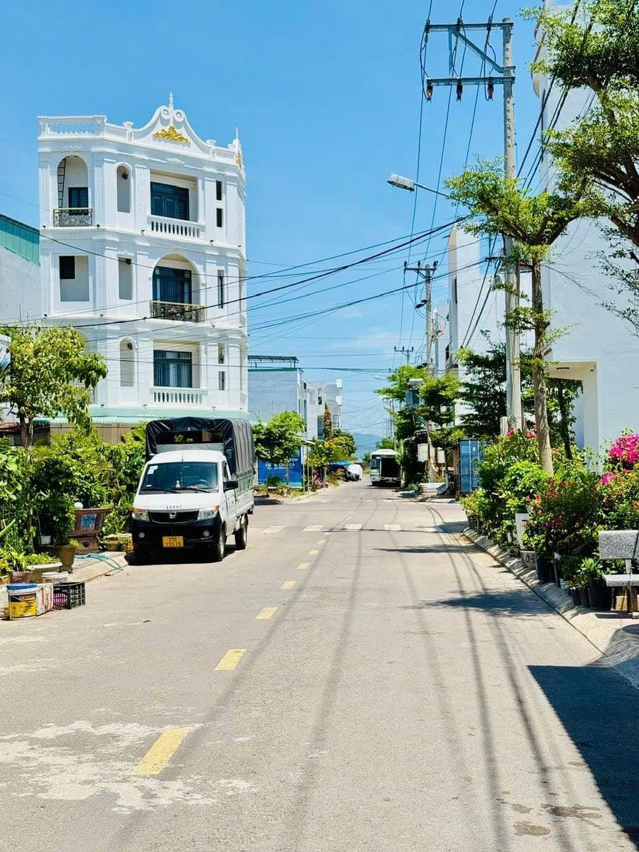 Bán đất mặt tiền 42,24m² Phường Nhơn Bình 2 tỷ 700 triệu - Ảnh 1