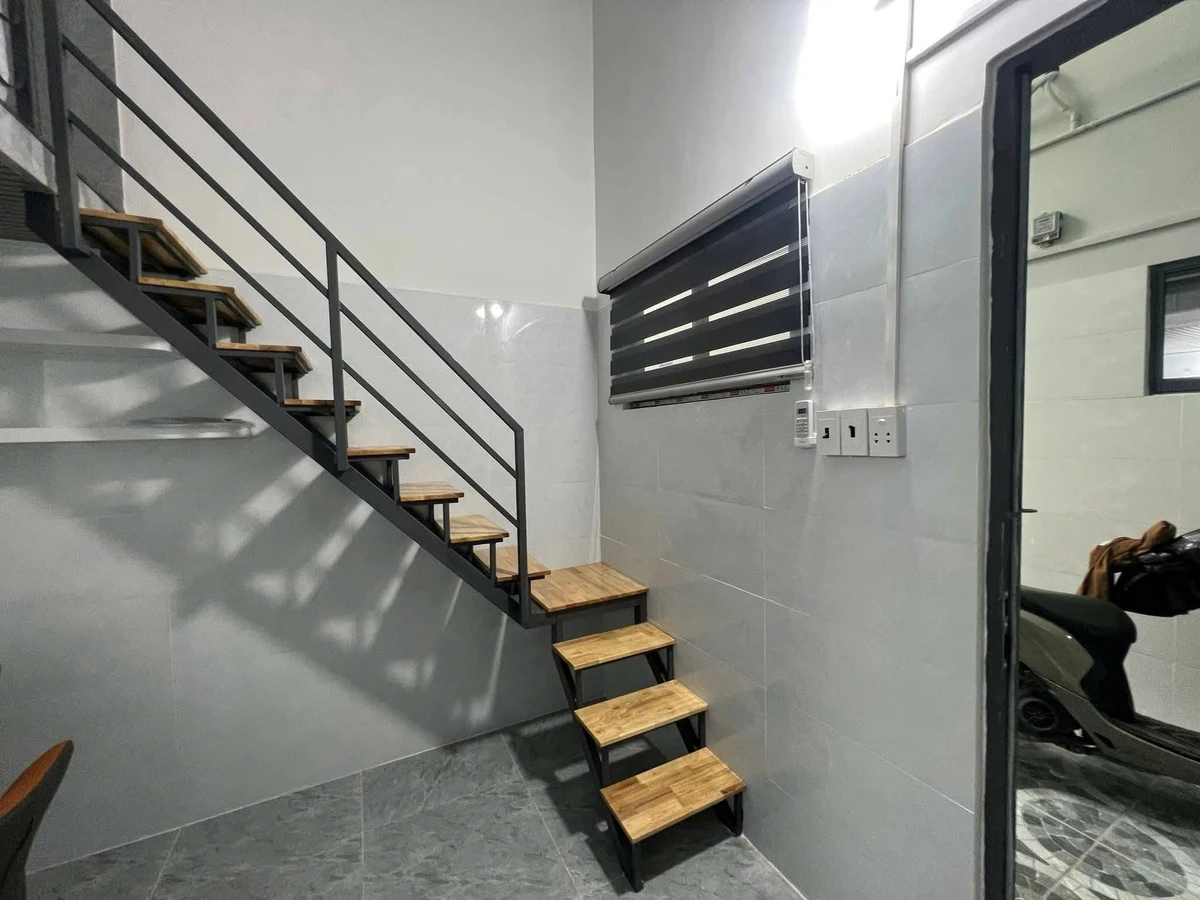 Bán shophouse 2 mặt tiền + 16 căn hộ cho thuê, 280m² tại Tân Đông Hiệp, Bình Dương - Ảnh 1