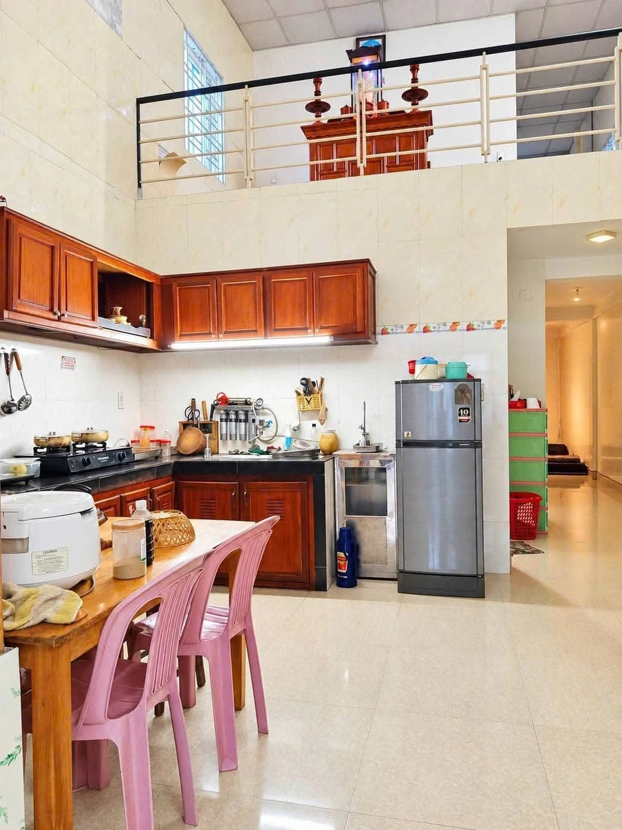 Bán nhà Lý Nam Đế 110m² 2 phòng ngủ giá 2.25 tỷ - Ảnh thu nhỏ 3