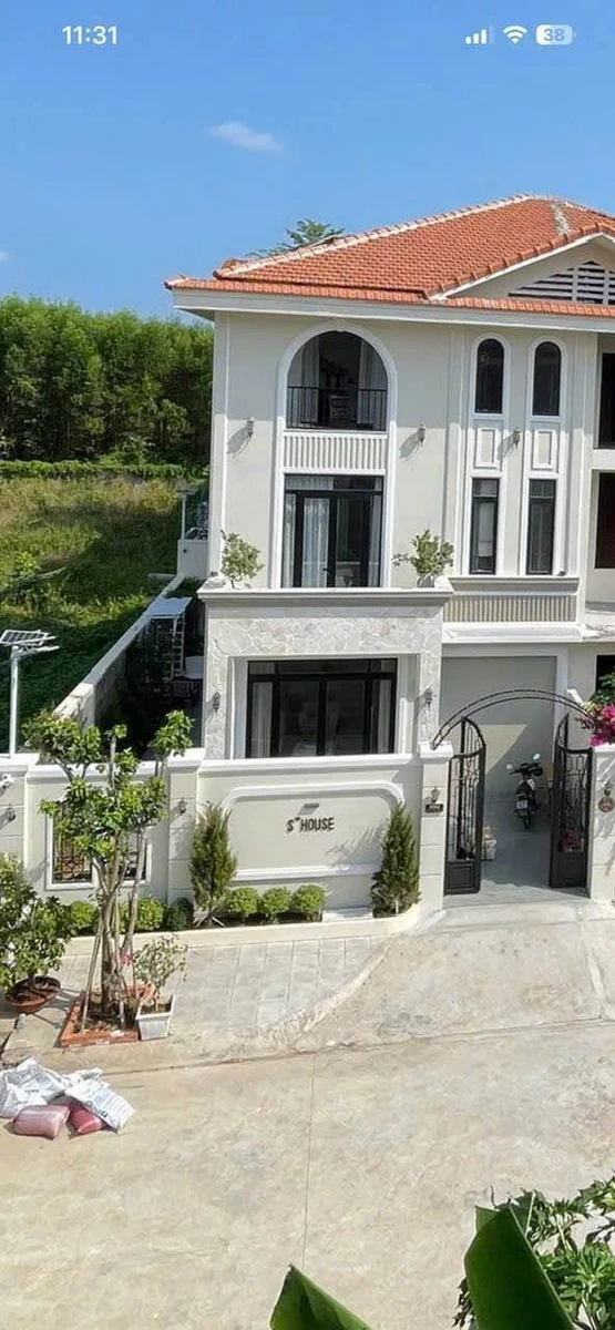 Bán biệt thự thô 200m² Hùng Vương Bà Rịa - 4,65 tỷ - Ảnh 1