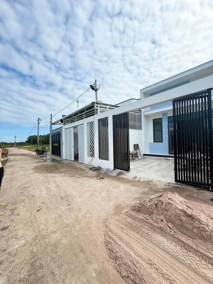 Bán nhà 2PN 100m² Phường Bảo Vinh Long Khánh 1,28 tỷ - Ảnh 1