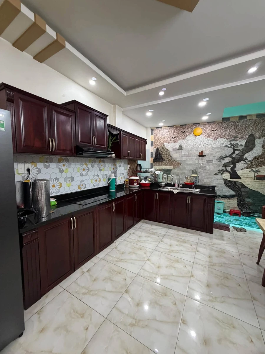 Bán nhà liền kề 1 trệt 3 lầu 4x16m, 5PN, 7,6 tỷ, Lê Văn Quới, Bình Tân - Ảnh thu nhỏ 3