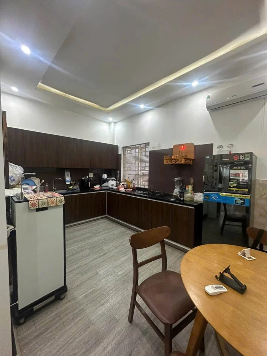 Bán nhà 3 tầng mặt tiền 75.5m² Sơn Trà, Đà Nẵng - Ảnh thu nhỏ 2