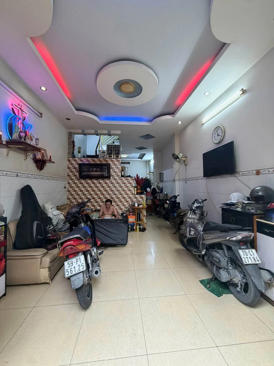Bán nhà Bình Hưng Hòa A 48m² 5PN 4.99 tỷ - Ảnh thu nhỏ 4