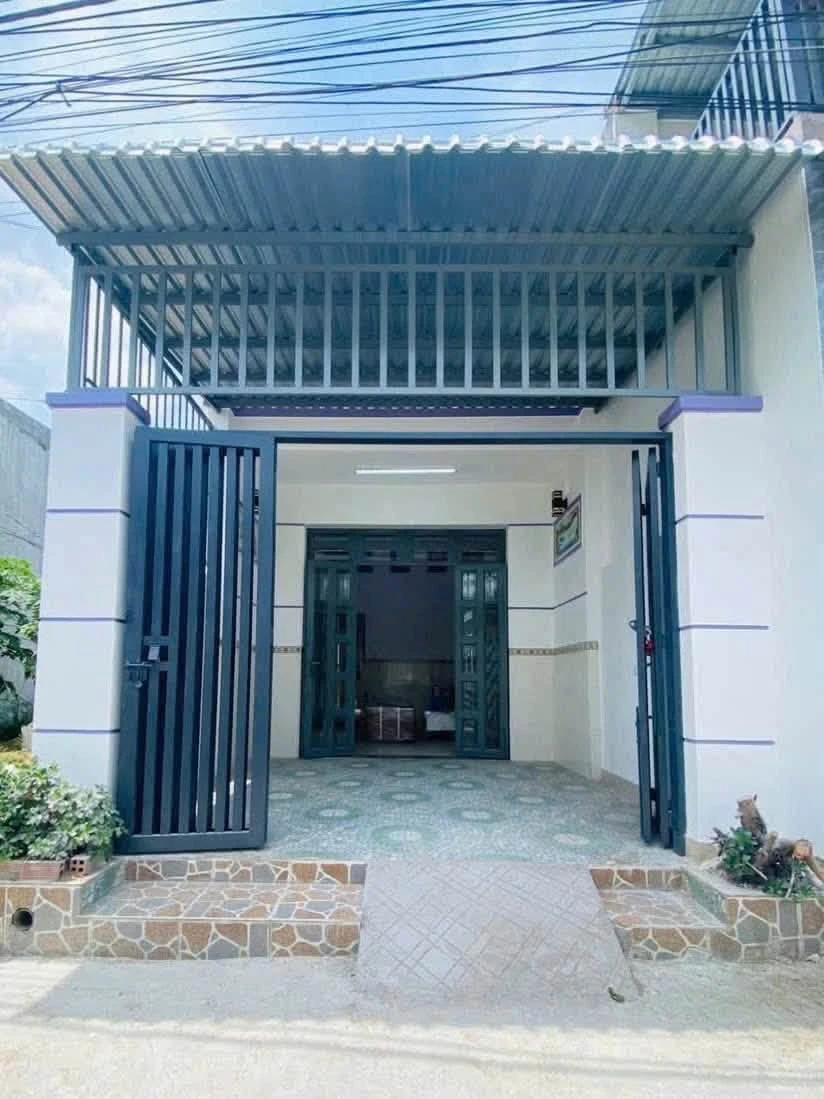 Bán nhà cấp 4 có gác 2 mặt tiền 4x15m, 3 phòng ngủ, SHR, gần ngã 3 Tân Kim - Ảnh thu nhỏ 2