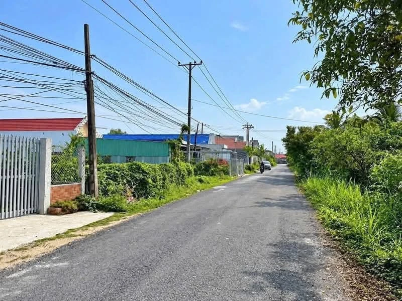 Bán nhà mặt tiền Trần Văn Ngà, Tây Ninh, 247m², 2 tỷ 3 - Ảnh thu nhỏ 3