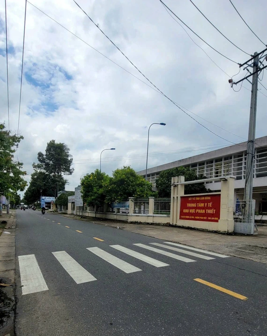 Bán lô thổ cư 110m2 góc 2 mặt tiền Phan Thiết - Ảnh thu nhỏ 2