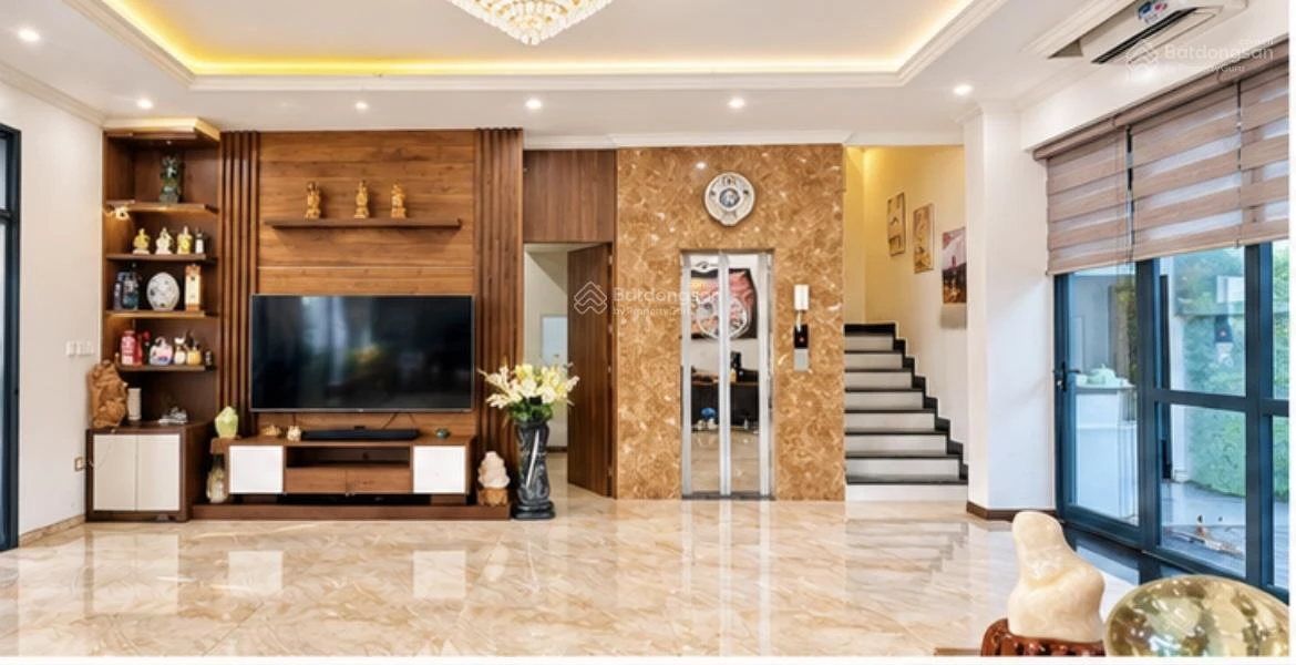 Biệt thự giá tốt khu Manhattan - DT 144m2 - Giá 21.6 tỷ - full nội thất thang máy - Ảnh 1