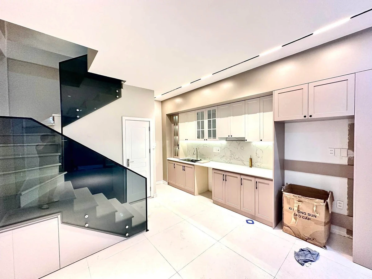 Bán nhà 4 tầng 45m² ngõ thông Hồ Sen, Chợ Hàng, giá 4,85 tỷ - Ảnh thu nhỏ 2