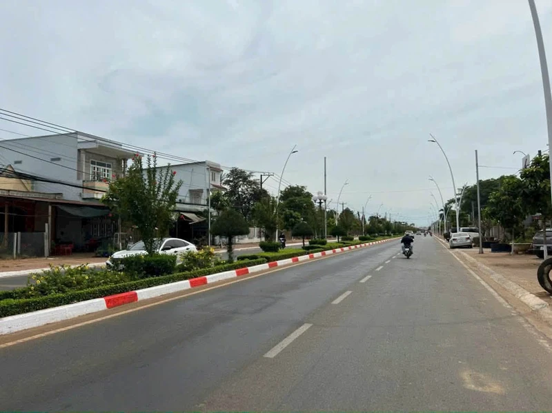 Bán đất mặt tiền Hùng Vương Châu Đức 156m2 3 tỷ
