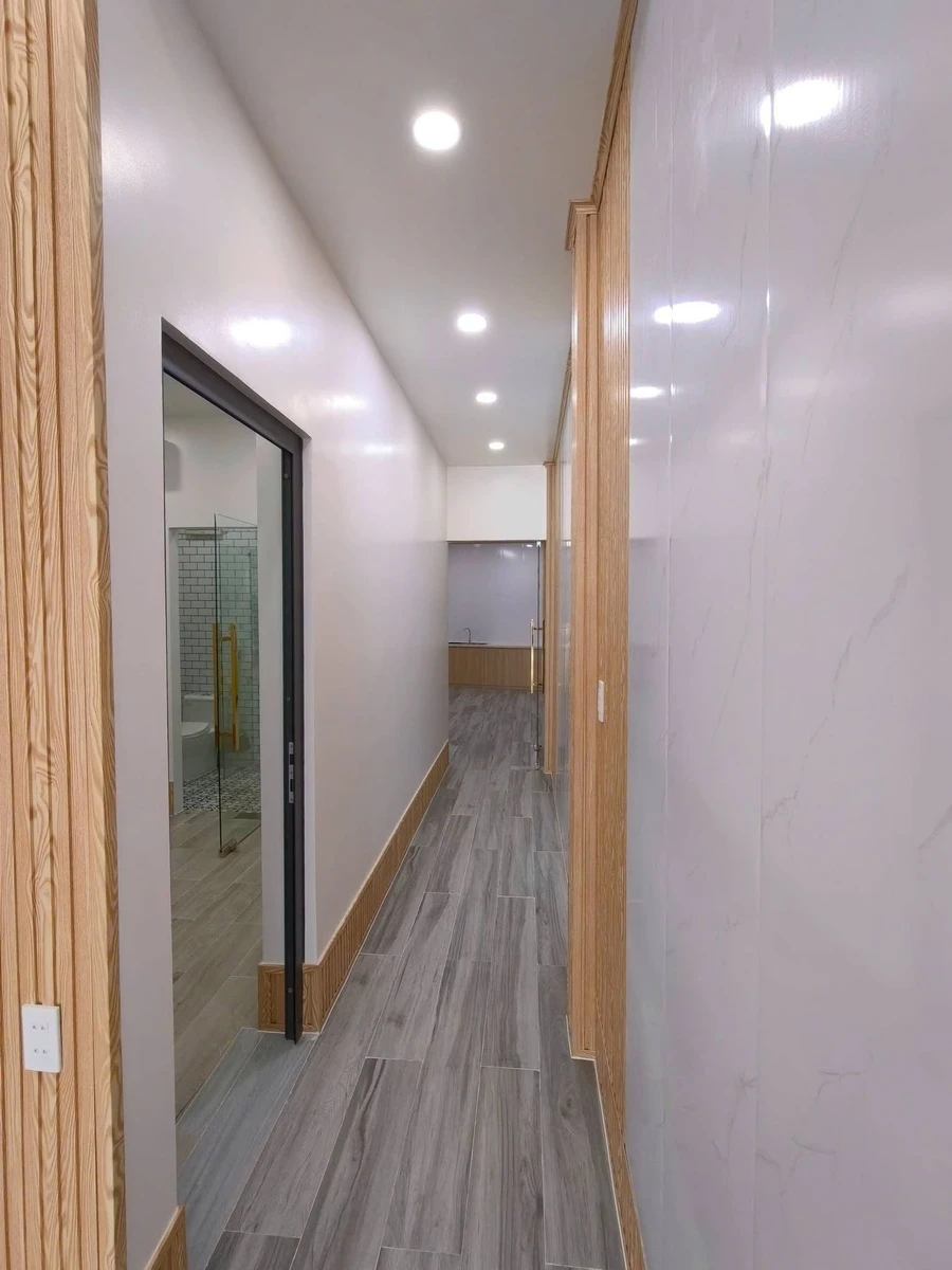 Bán nhà kinh doanh 96m² mặt tiền Nguyễn Trung Trực, Rạch Giá 3.85 tỷ - Ảnh thu nhỏ 5