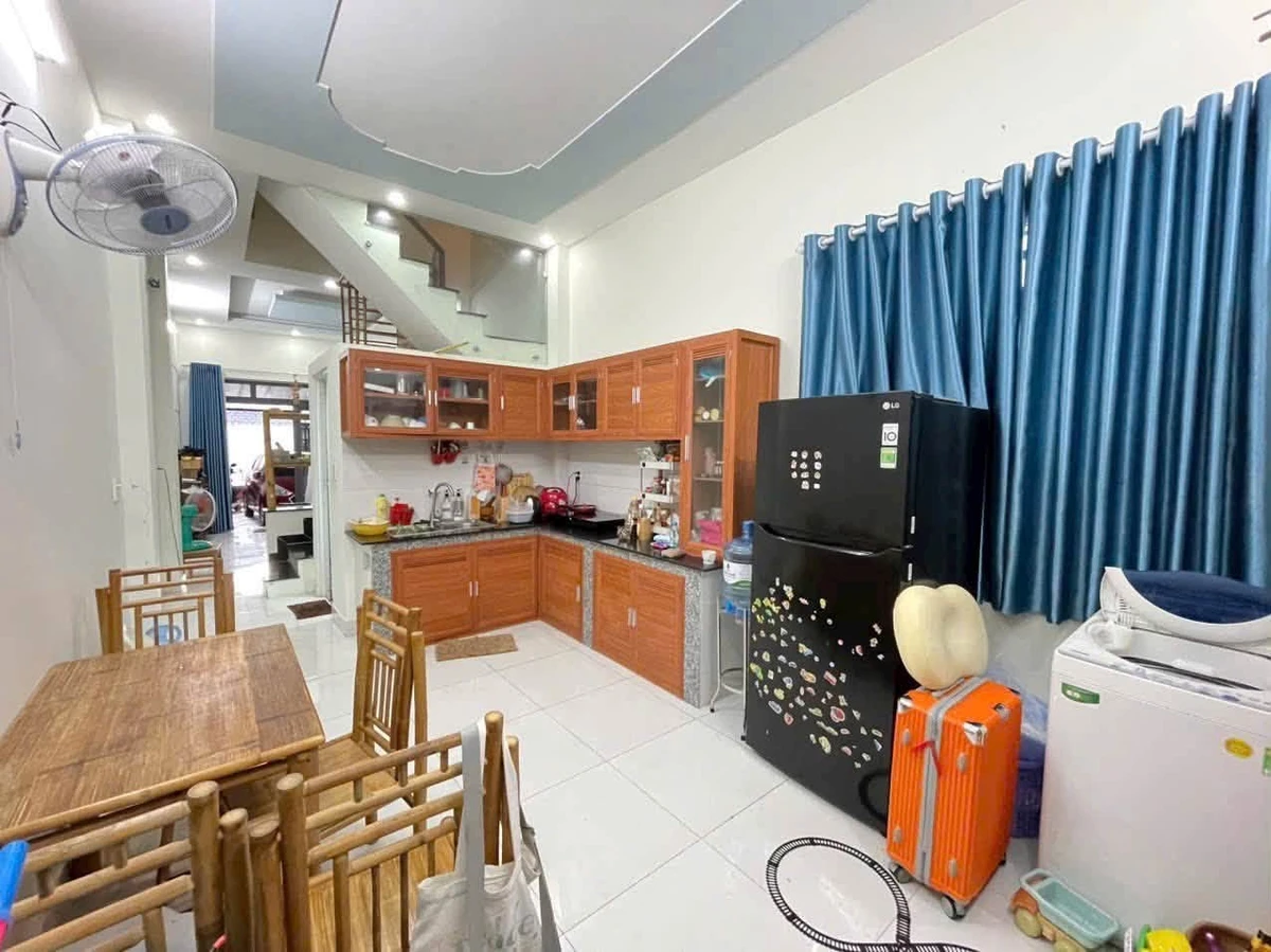 Bán nhà 2 tầng 69m² mặt tiền Linh Xuân, Thủ Đức - 4.8 tỷ - Ảnh thu nhỏ 4