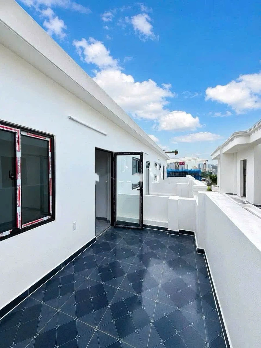 Bán dãy 8 căn nhà mới 4 tầng, 40-60m², Thiên Lôi, Nhà Bè - Ảnh thu nhỏ 2