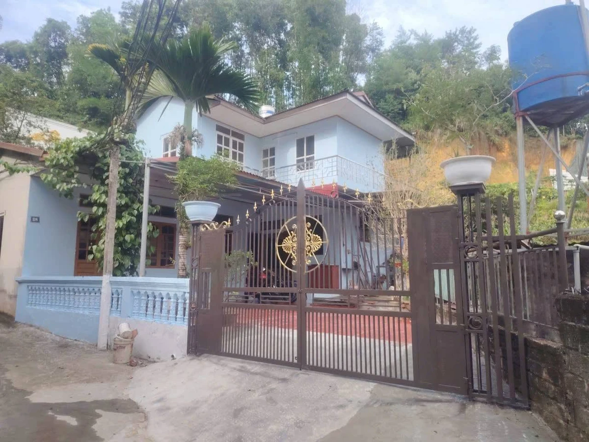 Bán nhà 2 tầng 3PN, 300m² đường Quang Trung - Ảnh 1