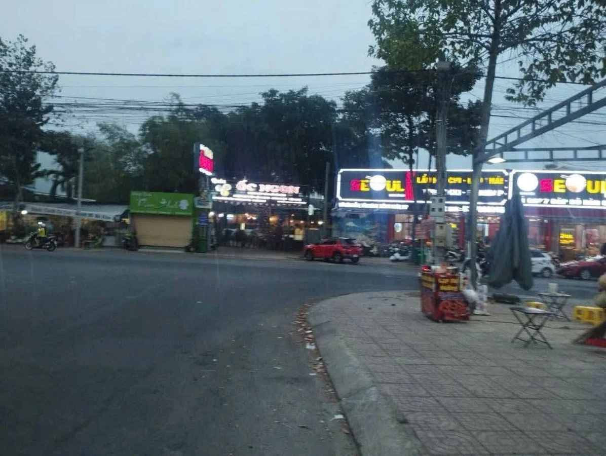 Bán lô đất mặt tiền Nguyễn Lương Bằng 440m² Bình Phước 7 tỷ - Ảnh thu nhỏ 2